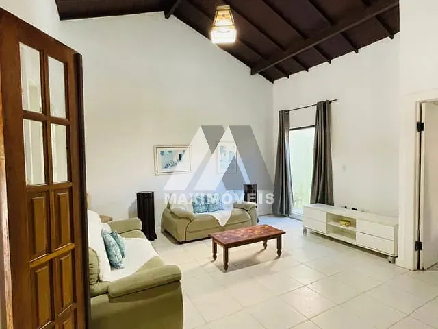 Casa 3 quartos e 4 banheiros, à venda, no bairro Taperapuan em Porto Seguro