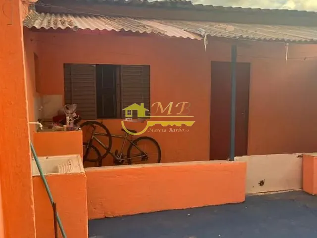 Casa com 300m² 6 quartos e 4 banheiros, à venda, no bairro Jardim Indianópolis em Campinas