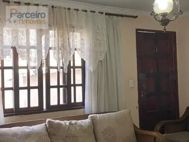 Casa com 245m² 4 quartos e 2 banheiros, à venda, no bairro Vila Matilde em São Paulo