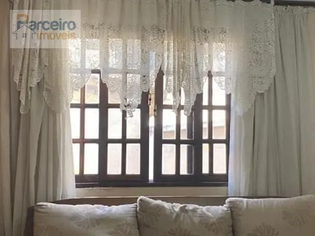 Casa com 245m² 4 quartos e 2 banheiros, à venda, no bairro Vila Matilde em São Paulo