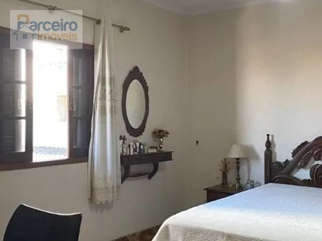Casa com 245m² 4 quartos e 2 banheiros, à venda, no bairro Vila Matilde em São Paulo