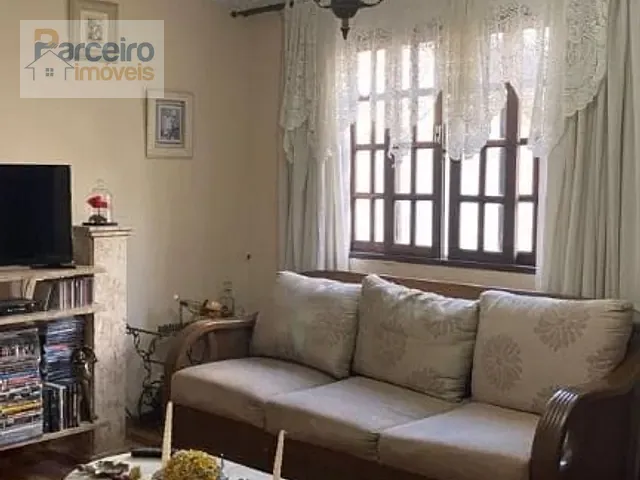 Casa com 245m² 4 quartos e 2 banheiros, à venda, no bairro Vila Matilde em São Paulo