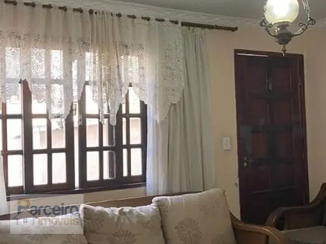 Casa com 245m² 4 quartos e 2 banheiros, à venda, no bairro Vila Matilde em São Paulo