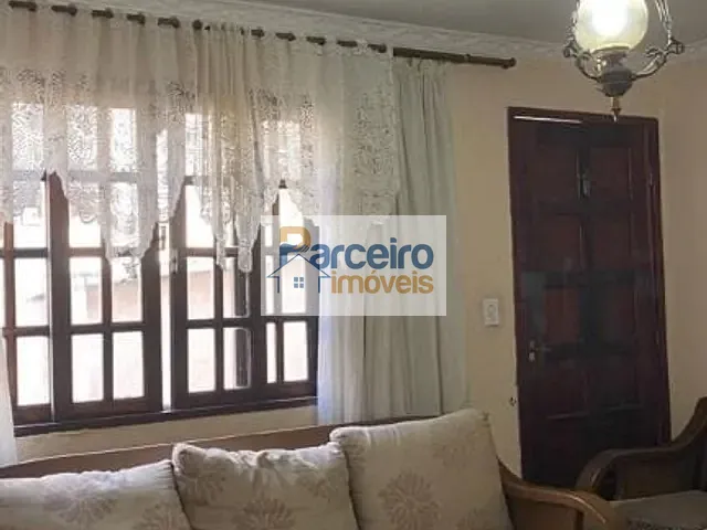 Casa com 245m² 4 quartos e 2 banheiros, à venda, no bairro Vila Matilde em São Paulo