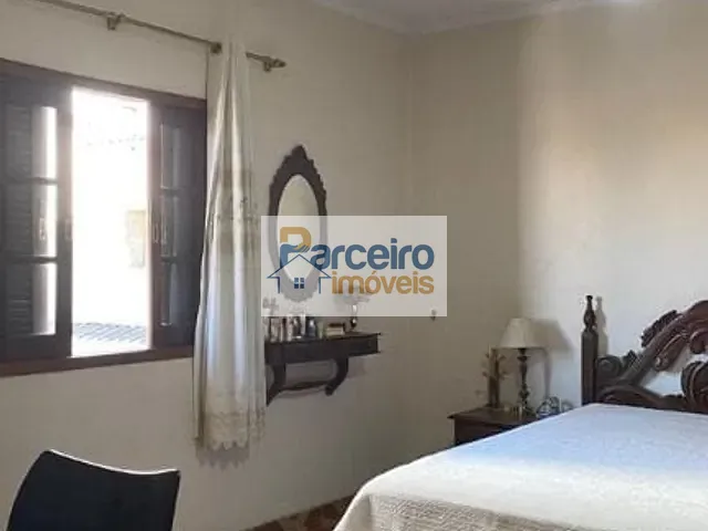 Casa com 245m² 4 quartos e 2 banheiros, à venda, no bairro Vila Matilde em São Paulo
