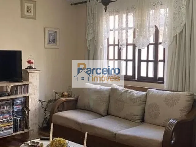 Casa com 245m² 4 quartos e 2 banheiros, à venda, no bairro Vila Matilde em São Paulo