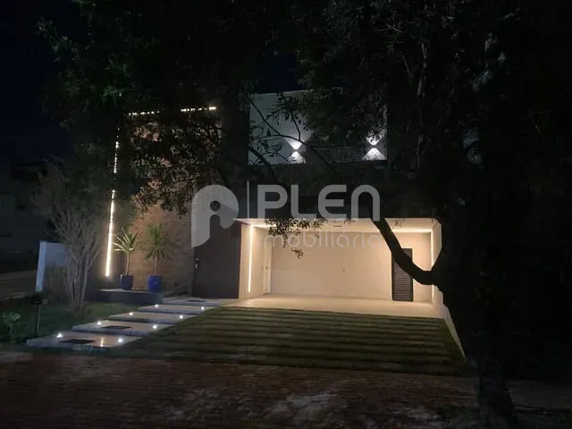 Casa com 465m² 4 quartos e 6 banheiros, à venda, no bairro Alphaville em Santana de Parnaíba