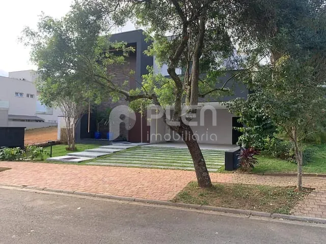 Casa com 465m² 4 quartos e 6 banheiros, à venda, no bairro Alphaville em Santana de Parnaíba