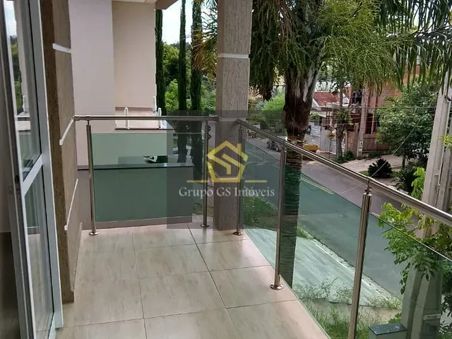 Casa com 300m² 3 quartos e 5 banheiros, à venda, no bairro Pinheirinho em Vinhedo