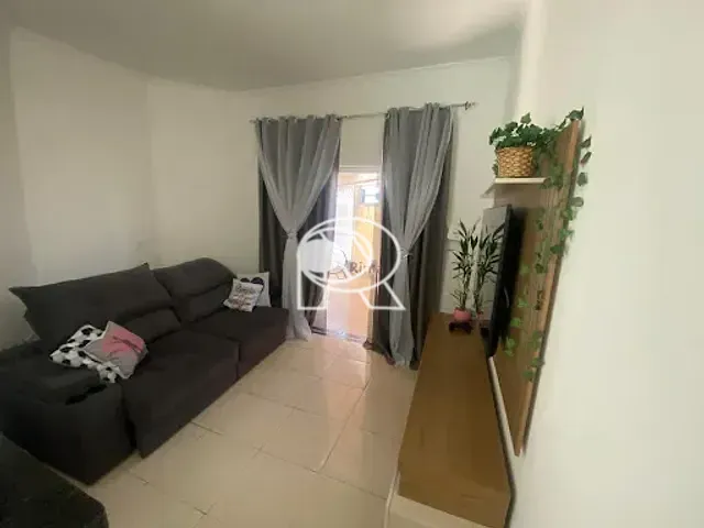 Casa 2 quartos e 1 banheiro, à venda, no bairro Jardim Caicara II em Registro