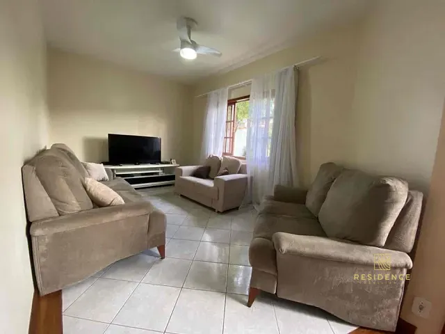 Casa com 265m² 3 quartos e 4 banheiros, à venda, no bairro Jardim Belvedere em Volta Redonda