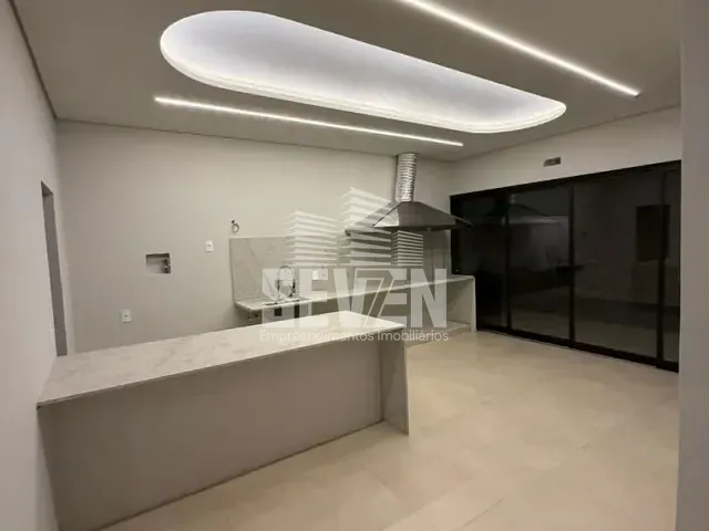 Casa com 307m² 3 quartos e 4 banheiros, à venda, no bairro Villa de Leon I em Piratininga