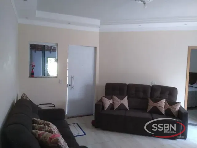 Casa com 160m² 2 quartos e 2 banheiros, à venda, no bairro Jardim Campos Verdes em Nova Odessa