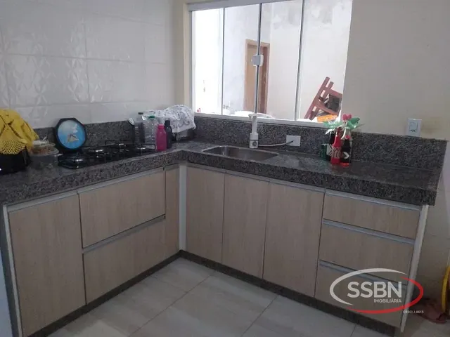 Casa com 160m² 2 quartos e 2 banheiros, à venda, no bairro Jardim Campos Verdes em Nova Odessa