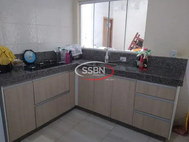 Casa com 160m² 2 quartos e 2 banheiros, à venda, no bairro Jardim Campos Verdes em Nova Odessa