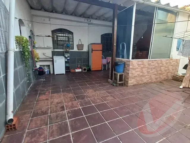 Casa com 286m² 3 quartos e 4 banheiros, à venda, no bairro Caiçara em Praia Grande