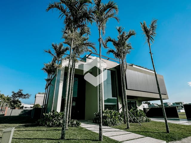 Casa com 1200m² 5 quartos e 9 banheiros, para alugar, no bairro Barra da Tijuca em Rio de Janeiro