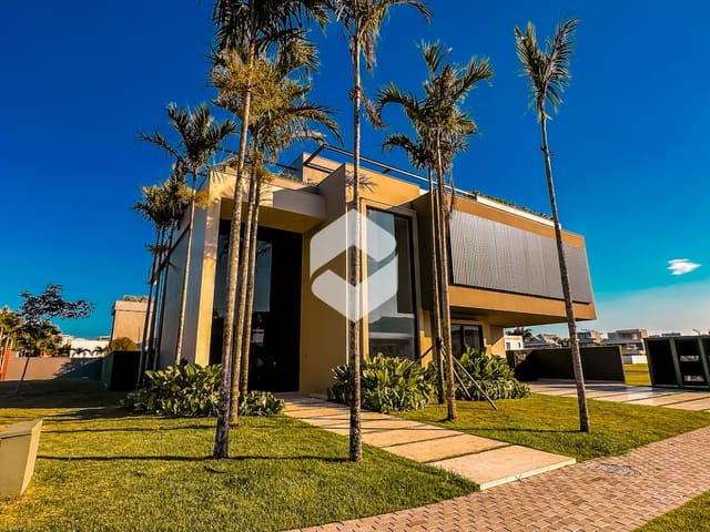 Casa com 1200m² 5 quartos e 9 banheiros, para alugar, no bairro Barra da Tijuca em Rio de Janeiro