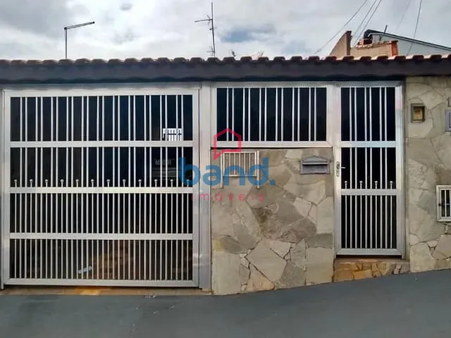 Casa com 150m² 2 quartos e 2 banheiros, à venda, no bairro Conjunto Habitacional Benedito José Diana em Porto Feliz
