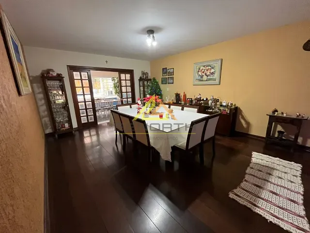 Casa com 370m² 3 quartos e 4 banheiros, à venda, no bairro Vila Albertina em São Paulo
