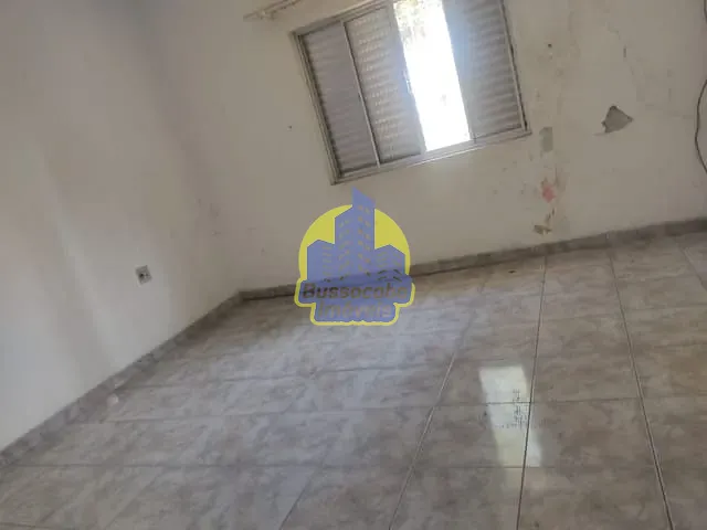 Casa com 300m² 4 quartos e 2 banheiros, para alugar, no bairro Umuarama em Osasco