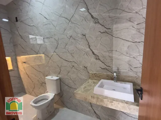 Casa com 200m² 3 quartos e 3 banheiros, à venda, no bairro Jardim Itália em Anápolis