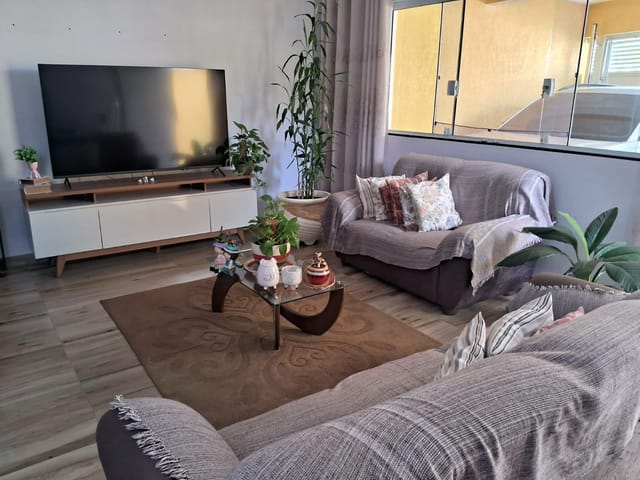 Casa com 153m² 3 quartos e 2 banheiros, à venda, no bairro Jundiapeba em Mogi das Cruzes