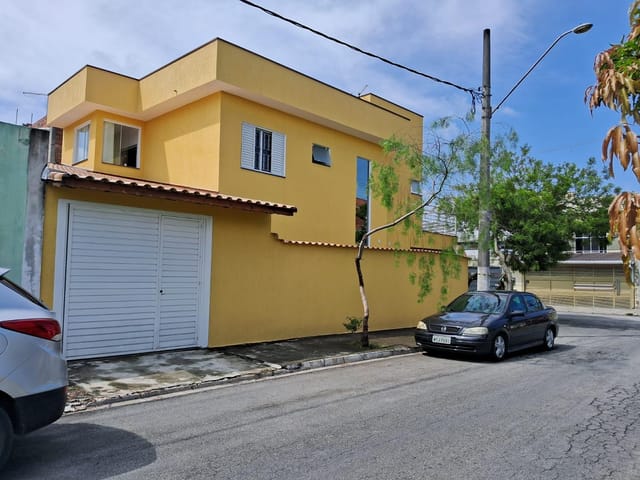 Casa com 153m² 3 quartos e 2 banheiros, à venda, no bairro Jundiapeba em Mogi das Cruzes