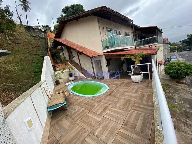 Casa com 400m² 3 quartos e 5 banheiros, à venda, no bairro Vila Valqueire em Rio de Janeiro