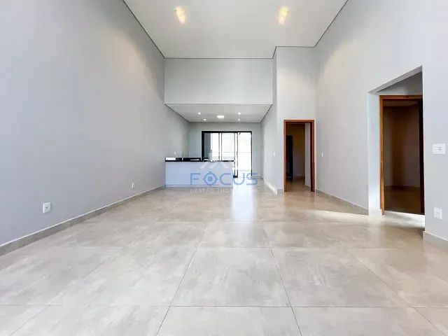 Casa com 250m² 3 quartos e 3 banheiros, à venda, no bairro Distrito Jacaré em Itupeva