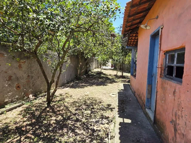 Casa 4 quartos e 1 banheiro, à venda, no bairro Vale Feliz - Engenho do Mato em Niterói