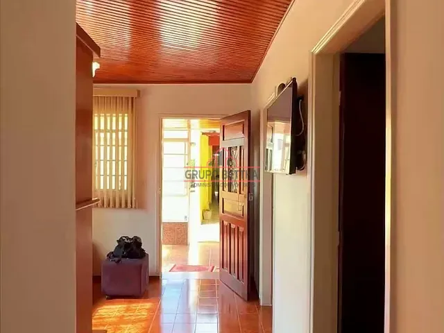 Casa com 300m² 3 quartos e 2 banheiros, à venda, no bairro Vila Boa Vista em Barueri