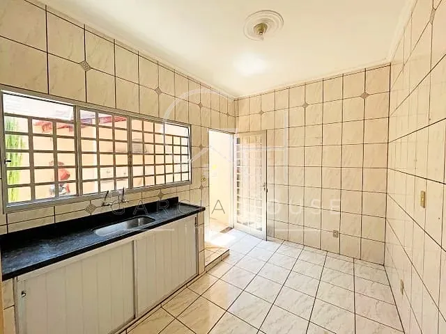 Casa com 139m² 2 quartos e 1 banheiro, à venda, no bairro Campos Elíseos em Ribeirão Preto