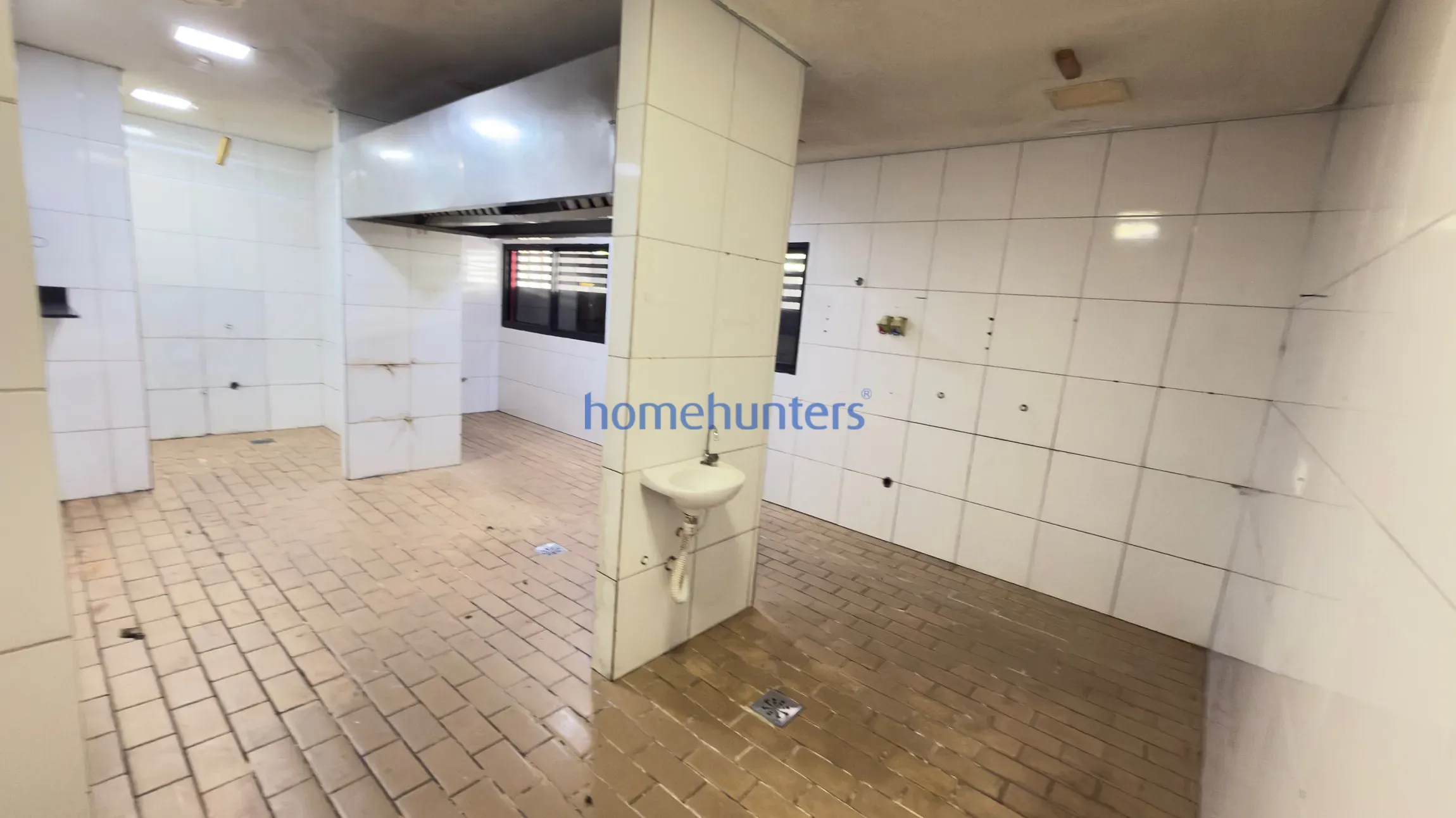 Casa, 1 quarto, 350 m² - Foto 25