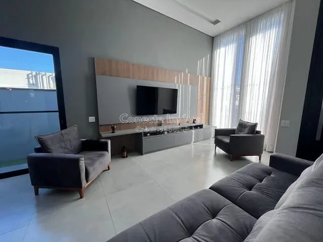 Casa com 360m² 3 quartos e 4 banheiros, à venda, no bairro Residencial Portal do Sol em Holambra