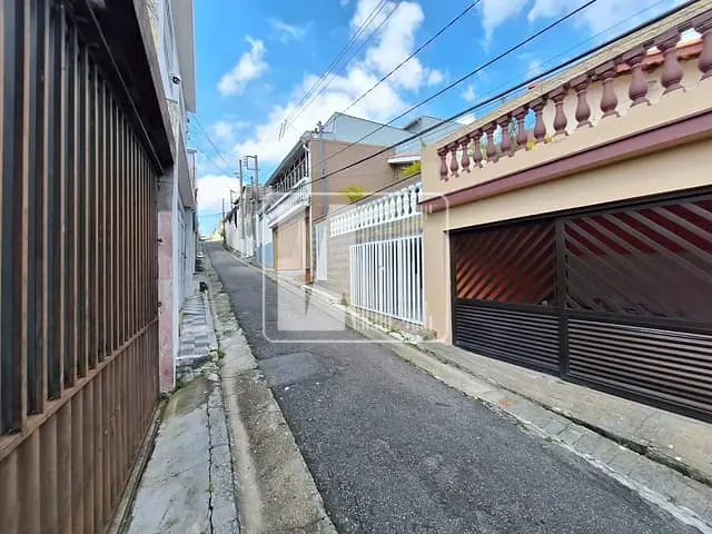Casa com 96m² 2 quartos e 1 banheiro, à venda, no bairro Vila Sacadura Cabral em Santo André