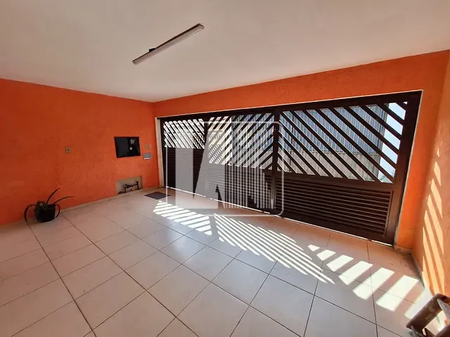 Casa com 96m² 2 quartos e 1 banheiro, à venda, no bairro Vila Sacadura Cabral em Santo André