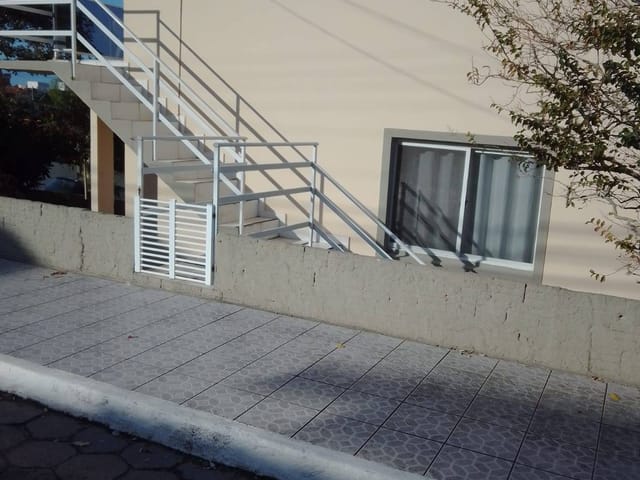 Casa 5 quartos e 3 banheiros, à venda, no bairro Ingleses do Rio Vermelho em Florianópolis