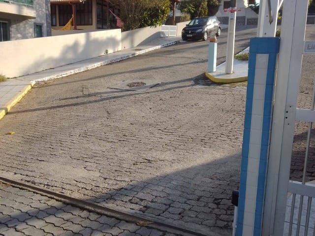 Casa 5 quartos e 3 banheiros, à venda, no bairro Ingleses do Rio Vermelho em Florianópolis