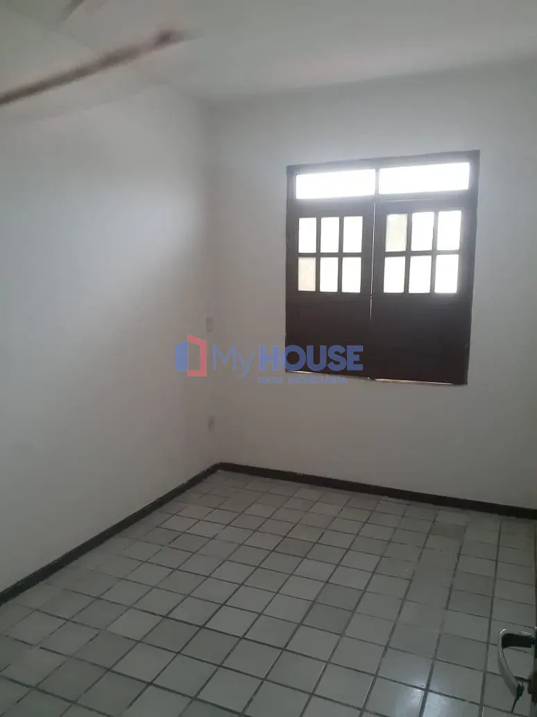 Casa, 4 quartos, 268 m² - Foto 2