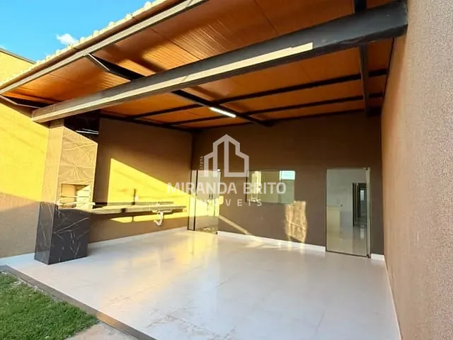 Casa 3 quartos e 2 banheiros, à venda, no bairro Setor Conde dos Arcos Complemento em Aparecida de Goiânia