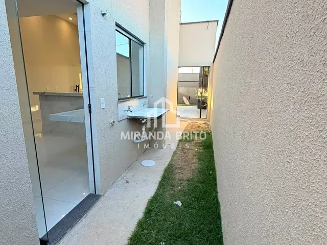 Casa 3 quartos e 2 banheiros, à venda, no bairro Setor Conde dos Arcos Complemento em Aparecida de Goiânia