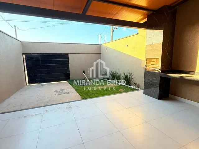 Casa 3 quartos e 2 banheiros, à venda, no bairro Setor Conde dos Arcos Complemento em Aparecida de Goiânia