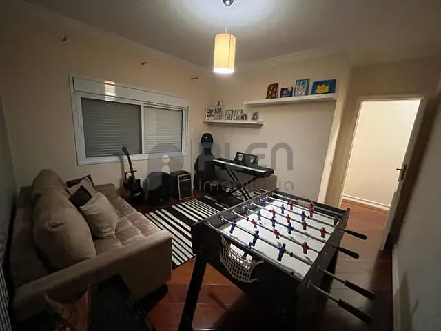 Casa com 391m² 3 quartos e 5 banheiros, à venda, no bairro Alphaville em Santana de Parnaíba