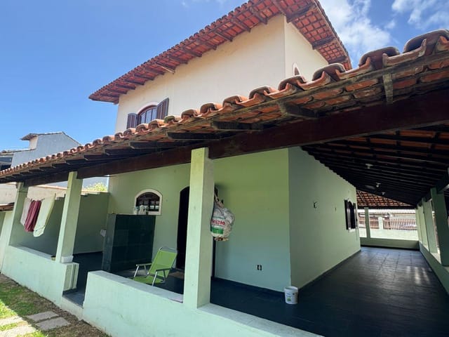 Casa 3 quartos e 4 banheiros, à venda, no bairro Jardim Mariléa em Rio das Ostras