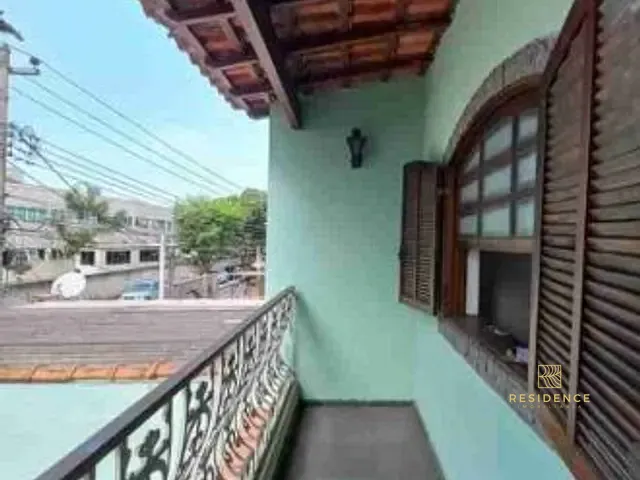 Casa 3 quartos e 3 banheiros, à venda, no bairro Aterrado em Volta Redonda