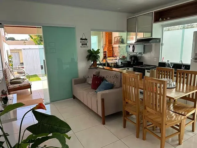Casa 3 quartos e 2 banheiros, à venda, no bairro CURURUPE em Ilhéus