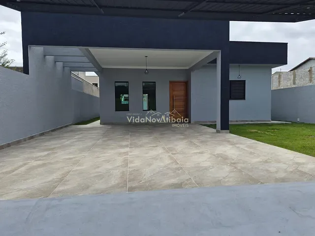 Casa com 384m² 3 quartos e 3 banheiros, à venda, no bairro Loteamento Parque Serras de Atibaia I em Atibaia