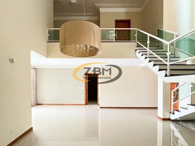 Casa com 501m² 4 quartos e 6 banheiros, à venda, no bairro Recanto do Salto em Londrina