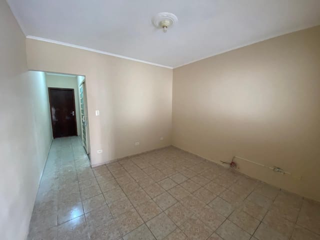 Casa com 200m² 2 quartos e 2 banheiros, para alugar, no bairro Jardim Santa Clara em São João da Boa Vista